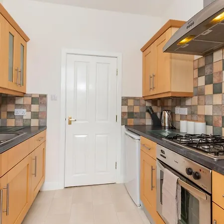 Portland Street With Free Parking Apartment